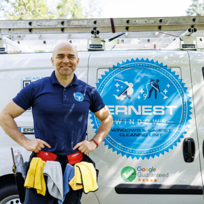 Window cleaning in Arlington Heights by Ernest team