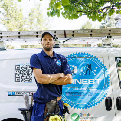 window cleaning Naperville IL professional service