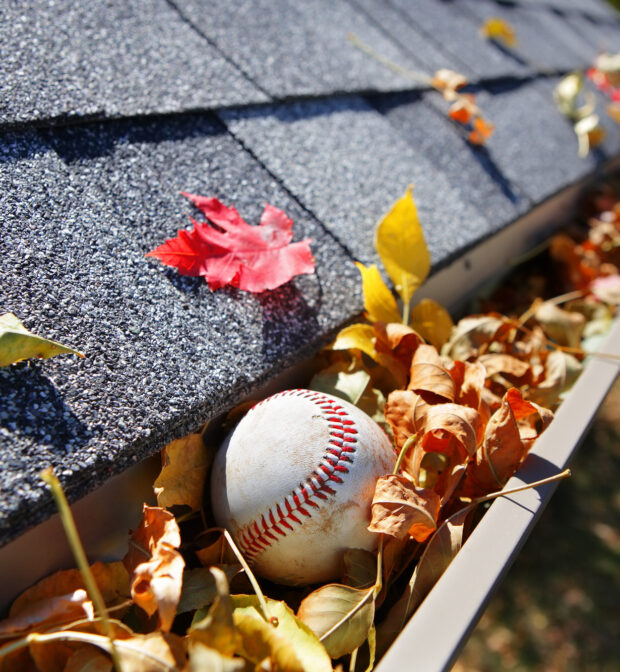 Best ways to clean gutter