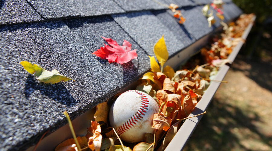 Best ways to clean gutter