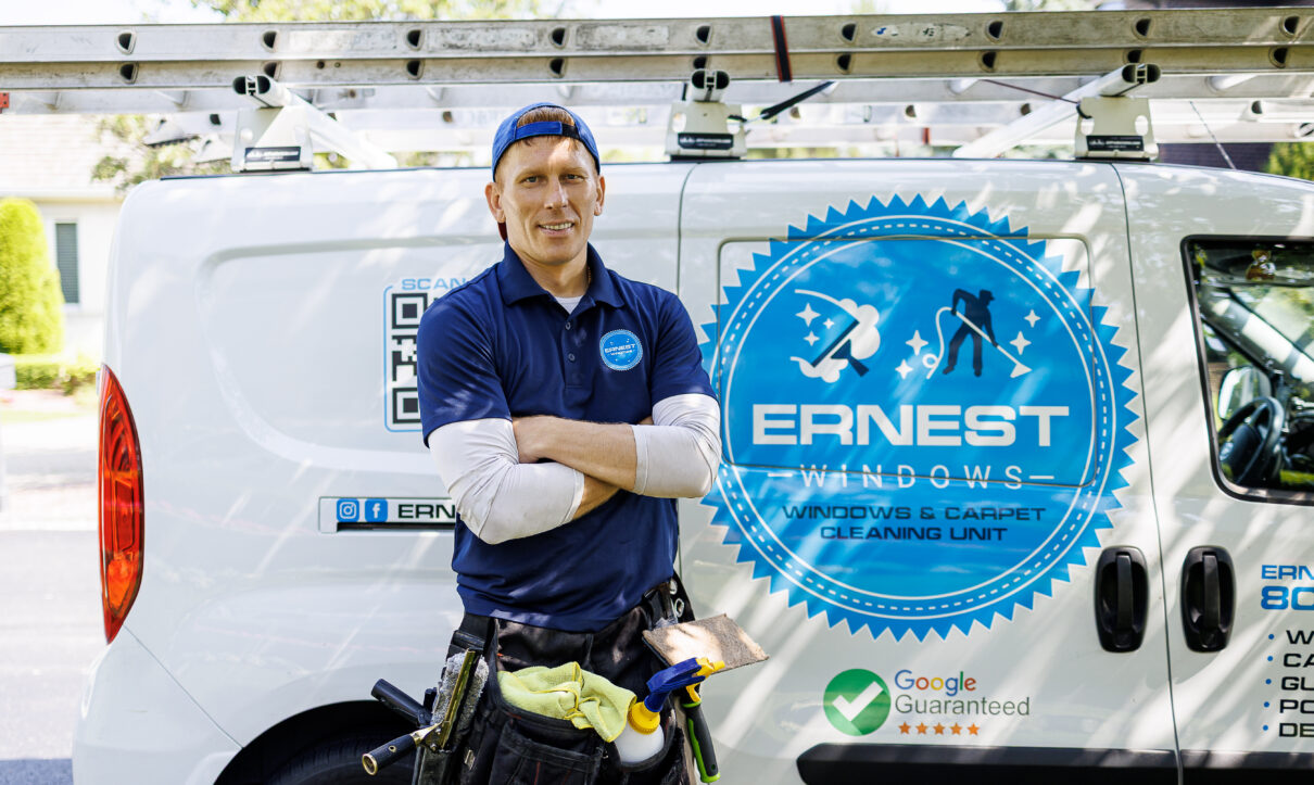 Window cleaning in Glenview IL and surounding suburbs