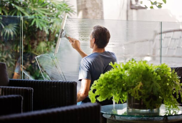 hard water stains on windows removal